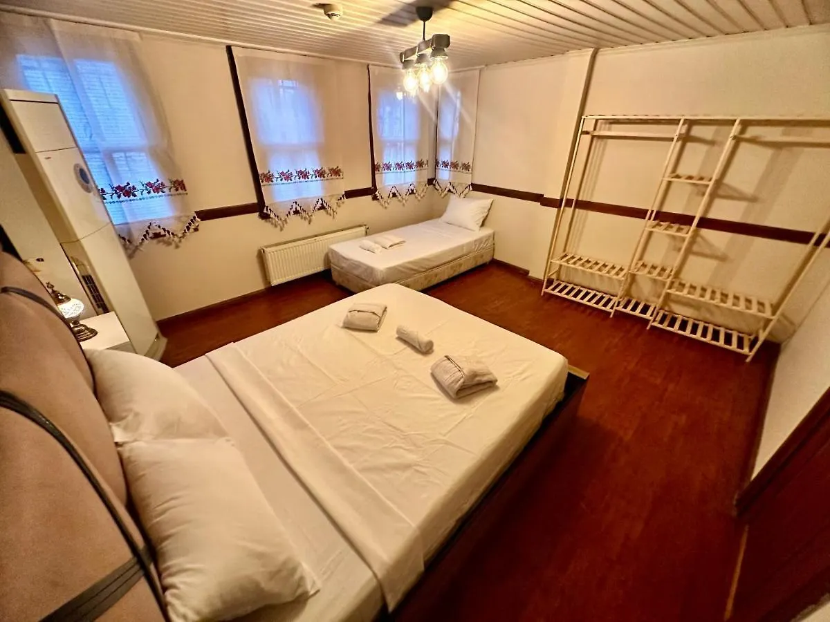 Melkan Otel Guest House Istanbul