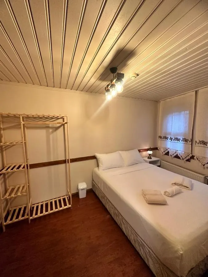 Melkan Otel Guest House Istanbul